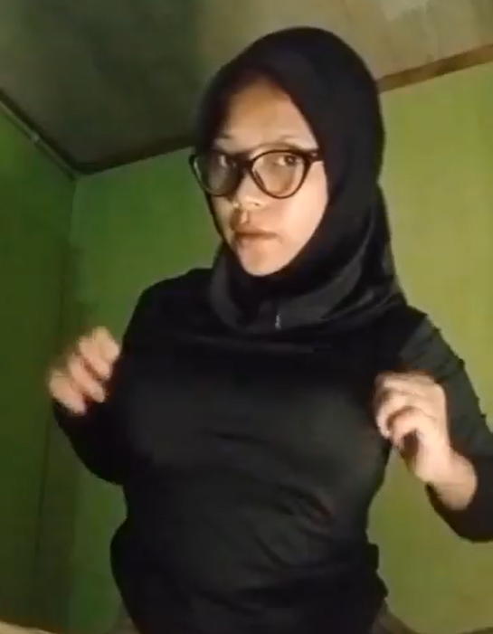 Nonton Film Dibalik Wajah Polos Suka Bugil dikamar Terbaru Nonton Film Dibalik Wajah Polos Suka Bugil dikamar Terbaru